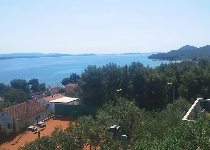 Апартаменты Milas - Soba 02 Ткон